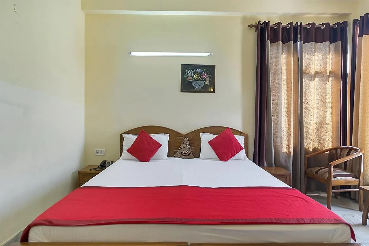 Oyo 5919 Hotel Rajvansh Palace 古尔冈
